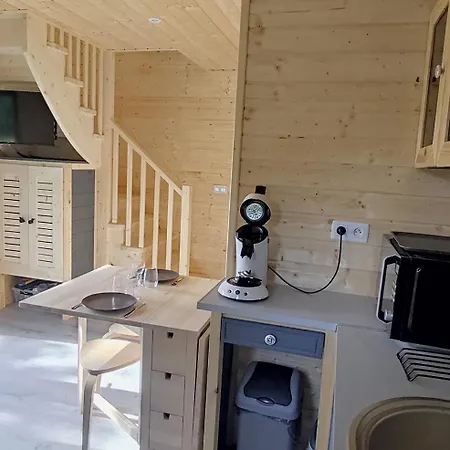 Au Pied Du Merisier * Signy-l'Abbaye